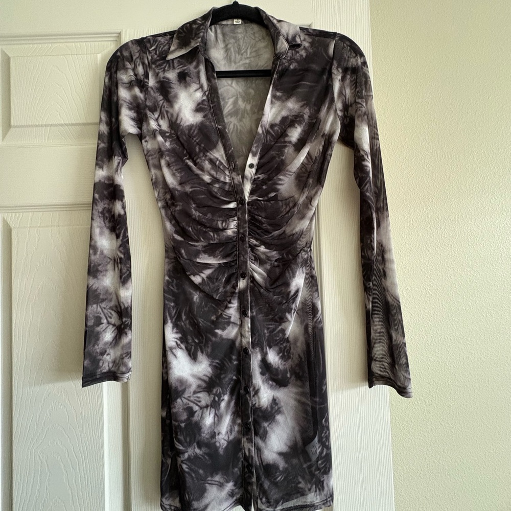 Chic Mesh Long Sleeve Mini Dress